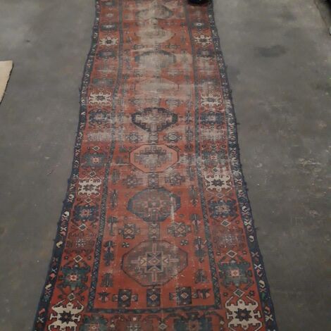 Persian Rug 1.75m (5’6”) x .85m (2’3”) - RENTAL ONLY