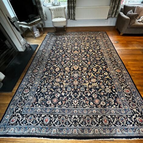 Persian Rug 4m (13’1”) x 3m (9’6”) - RENTAL ONLY