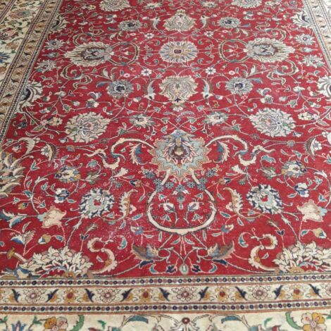 Persian Rug 4m (13’) x 2m (6’6”) - RENTAL ONLY